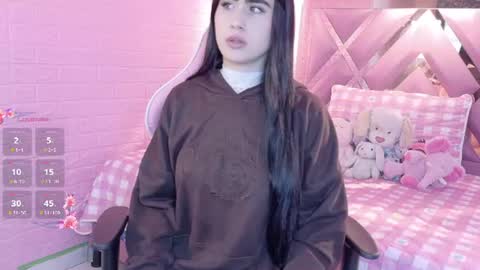 Snapshot of lexy_cute1 chatting on 21, 6, 2026 LEXY online show from 21, 6, 2026