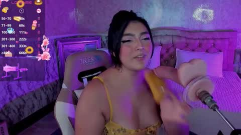 Snapshot of lexy_gomez chatting on 5, 12, 2025 LEXY online show from 5, 12, 2025