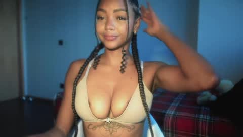 Snapshot of lexy_squirt_queen chatting on 31, 5, 2026 LEXY - Independent account online show from 31, 5, 2026