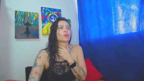 Snapshot of leyla_horny_bg chatting on 2, 11, 2025 leyla_horny_bg online show from 2, 11, 2025