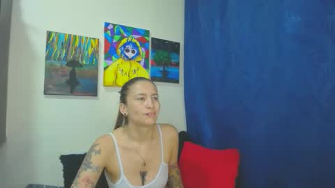 Snapshot of leyla_horny_bg chatting on 6, 11, 2025 leyla_horny_bg online show from 6, 11, 2025