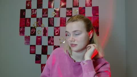 Leyla online show from 4, 12, 2025