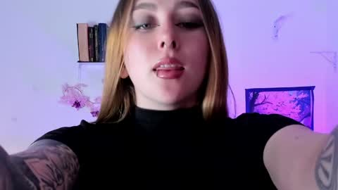 Leyla Miller online show from 1, 6, 2026