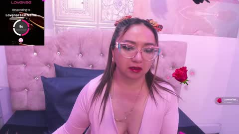 Leyla smithh online show from 21, 10, 2025