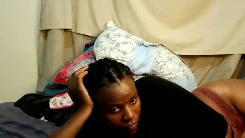 leylacuty13 online show from 13, 3, 2026