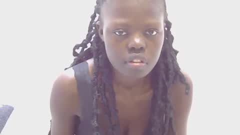 laylani69 online show from 26, 7, 2026