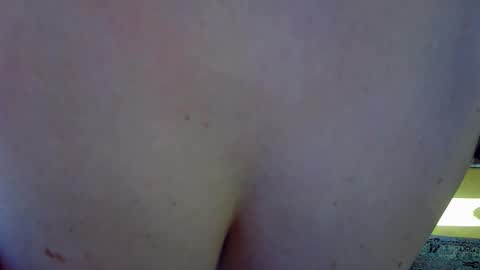 Snapshot of leysun7777 chatting on 2, 10, 2025 Leysun7 online show from 2, 10, 2025