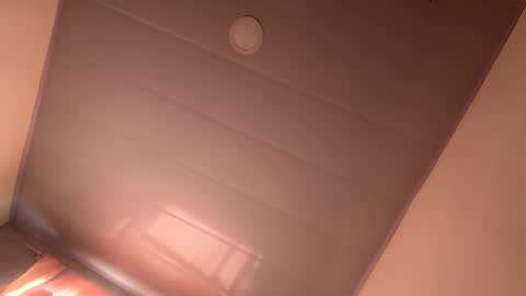 Snapshot of lezie_1 chatting on 20, 12, 2025 lezie_1 online show from 20, 12, 2025