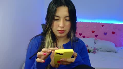 Lia  online show from 20, 2, 2025