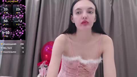 Lia online show from 12, 2, 2025