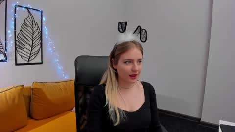 Snapshot of lia_candy_ chatting on 18, 4, 2026 Lia online show from 18, 4, 2026