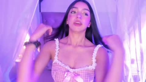 Snapshot of lia_jhosson_ chatting on 15, 10, 2025 Lia online show from 15, 10, 2025