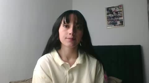 Little Queen Lia  online show from 19, 10, 2025