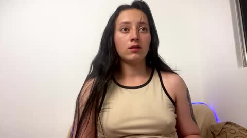 Snapshot of lia_queen610 chatting on 11, 5, 2026 Little Queen Lia online show from 11, 5, 2026