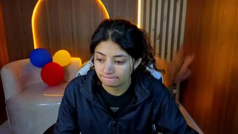 Snapshot of lia_queen_tx chatting on 2, 7, 2026 Online 1400 - 2100 online show from 2, 7, 2026