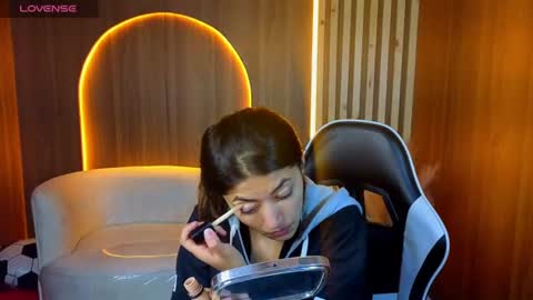 Snapshot of lia_queen_tx chatting on 22, 7, 2026 Online 1400 - 2100 online show from 22, 7, 2026