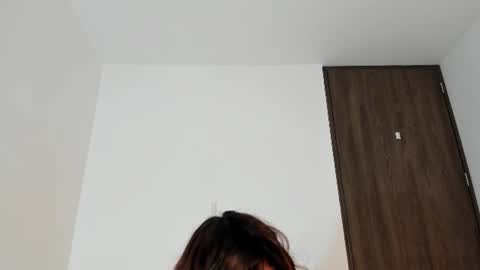 Snapshot of lia_rousse0 chatting on 1, 8, 2026 Lia online show from 1, 8, 2026