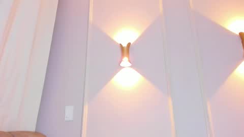 Snapshot of lia_walton__ chatting on 28, 2, 2025 liz walton online show from 28, 2, 2025