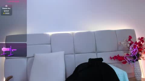 Snapshot of liaagener chatting on 5, 6, 2026 Liaa online show from 5, 6, 2026