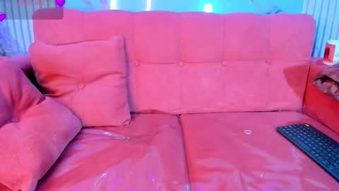 Snapshot of liaflowers chatting on 6, 1, 2026 Lia online show from 6, 1, 2026