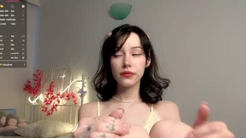 Lia  online show from 29, 5, 2026