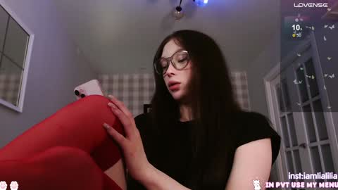 lialilia online show from 17, 1, 2025