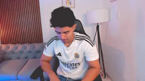 Liam Collins online show from 22, 10, 2025