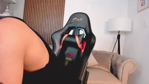 Liam Collins online show from 15, 11, 2025