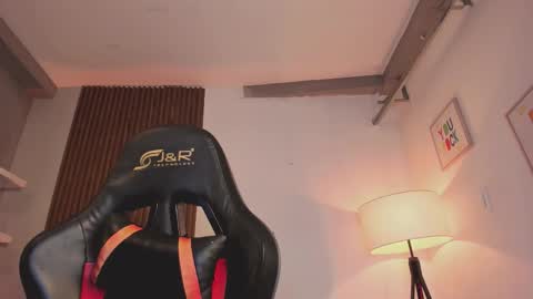 Liam Collins online show from 8, 2, 2026