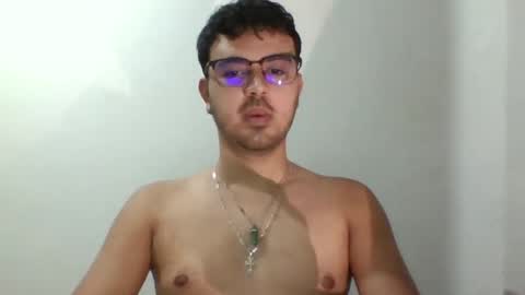 liam_duque2403 online show from 11, 11, 2025