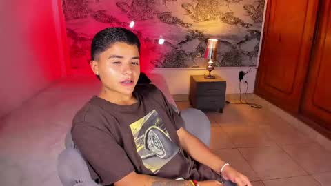 Snapshot of liam_dustin chatting on 15, 5, 2026 Liam online show from 15, 5, 2026