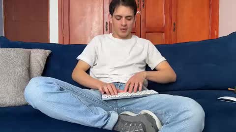 Liam online show from 5, 12, 2025