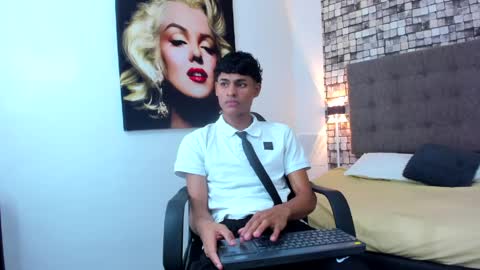 Snapshot of liam_heat1 chatting on 27, 3, 2026 liam_heat1 online show from 27, 3, 2026