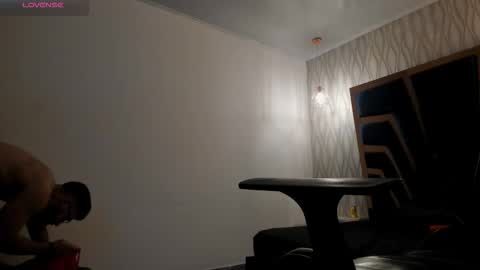 LIAM KLEIN online show from 8, 1, 2026