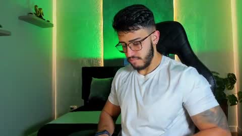 Snapshot of liam_kleiin chatting on 30, 6, 2026 LIAM KLEIN online show from 30, 6, 2026