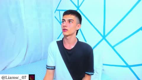 Liam scott77 online show from 22, 12, 2025