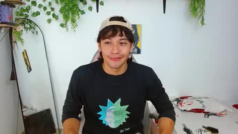 Snapshot of liam_xul chatting on 9, 10, 2025 liamxul online show from 9, 10, 2025