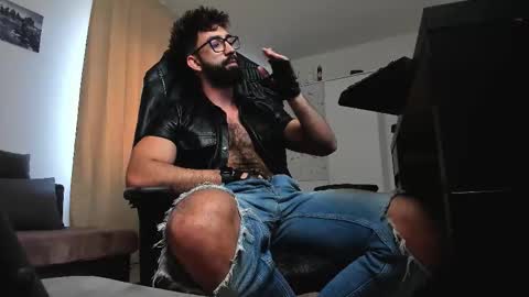 Liam online show from 28, 2, 2026