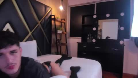 liammuller online show from 8, 11, 2025