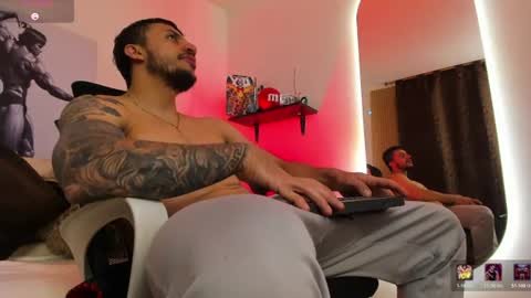 Snapshot of liamreigns_ chatting on 2, 7, 2026 liam online show from 2, 7, 2026