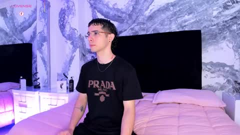 Snapshot of liamvegaa_ chatting on 3, 3, 2026 Liam online show from 3, 3, 2026