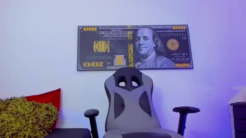 Snapshot of lian_23_ chatting on 6, 1, 2025    online show from 6, 1, 2025