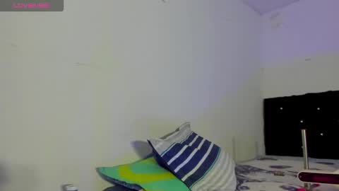 Snapshot of lian_23_ chatting on 17, 11, 2025 online show from 17, 11, 2025