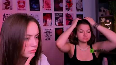 Snapshot of liana_best chatting on 7, 7, 2026 Li online show from 7, 7, 2026