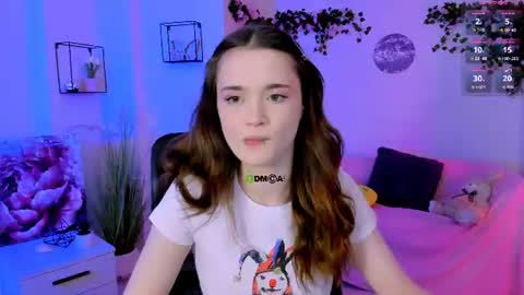 Snapshot of liana_kisses chatting on 26, 6, 2026 Little Liana online show from 26, 6, 2026