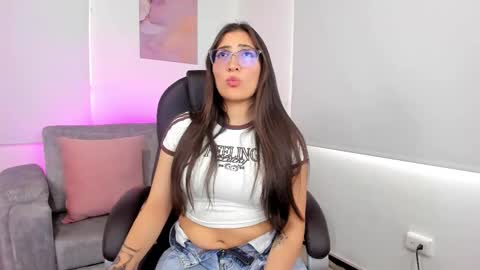 Liana  online show from 24, 2, 2026