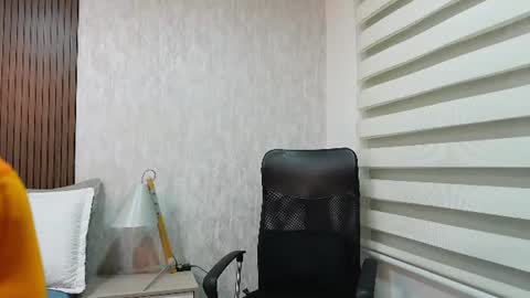Snapshot of lianjones9 chatting on 21, 6, 2026 lianjones9 online show from 21, 6, 2026