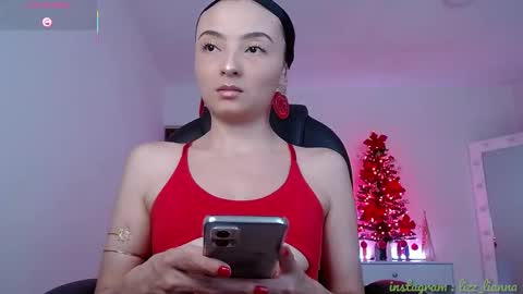 Snapshot of lianna_hot chatting on 21, 12, 2025 --- buy my content naughty in my bio- online show from 21, 12, 2025