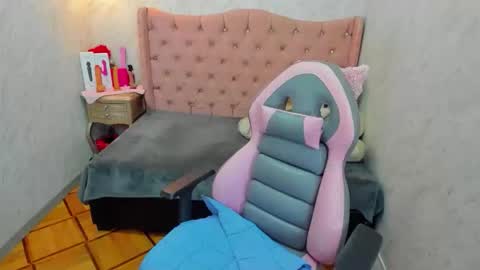 Snapshot of lianngrace chatting on 20, 4, 2026 Grace online show from 20, 4, 2026