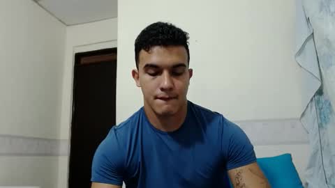 Liamstonne online show from 15, 4, 2026